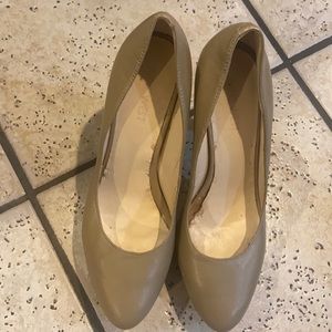 Tan Nine West heels